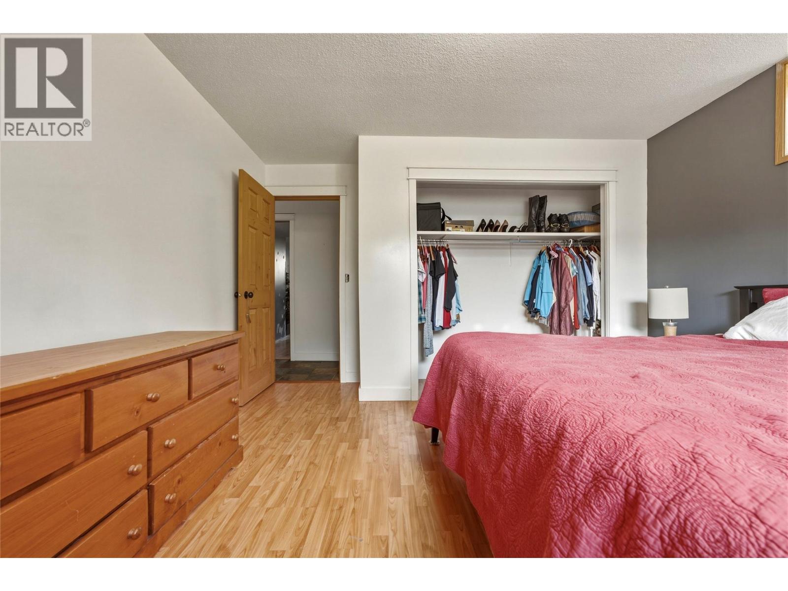 8905 Russet Drive, Vernon, British Columbia  V1B 2B7 - Photo 33 - 10396513