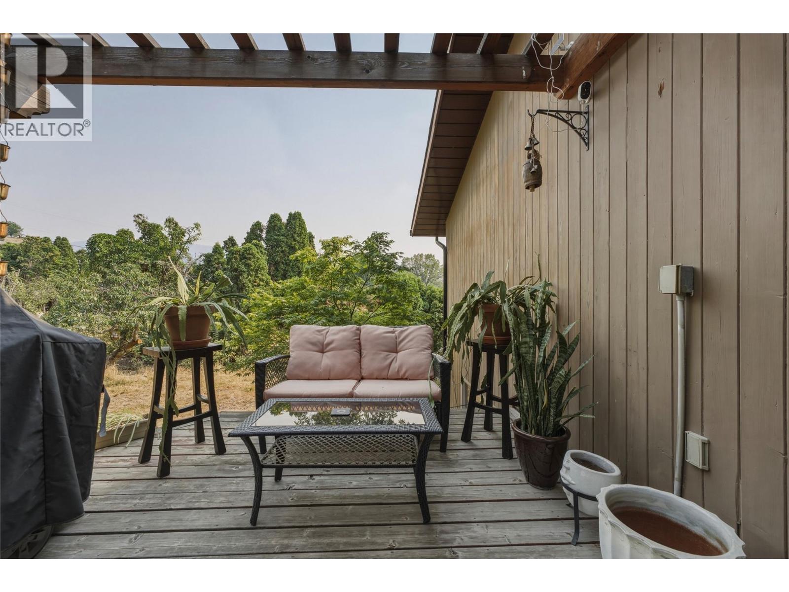 8905 Russet Drive, Vernon, British Columbia  V1B 2B7 - Photo 40 - 10396513