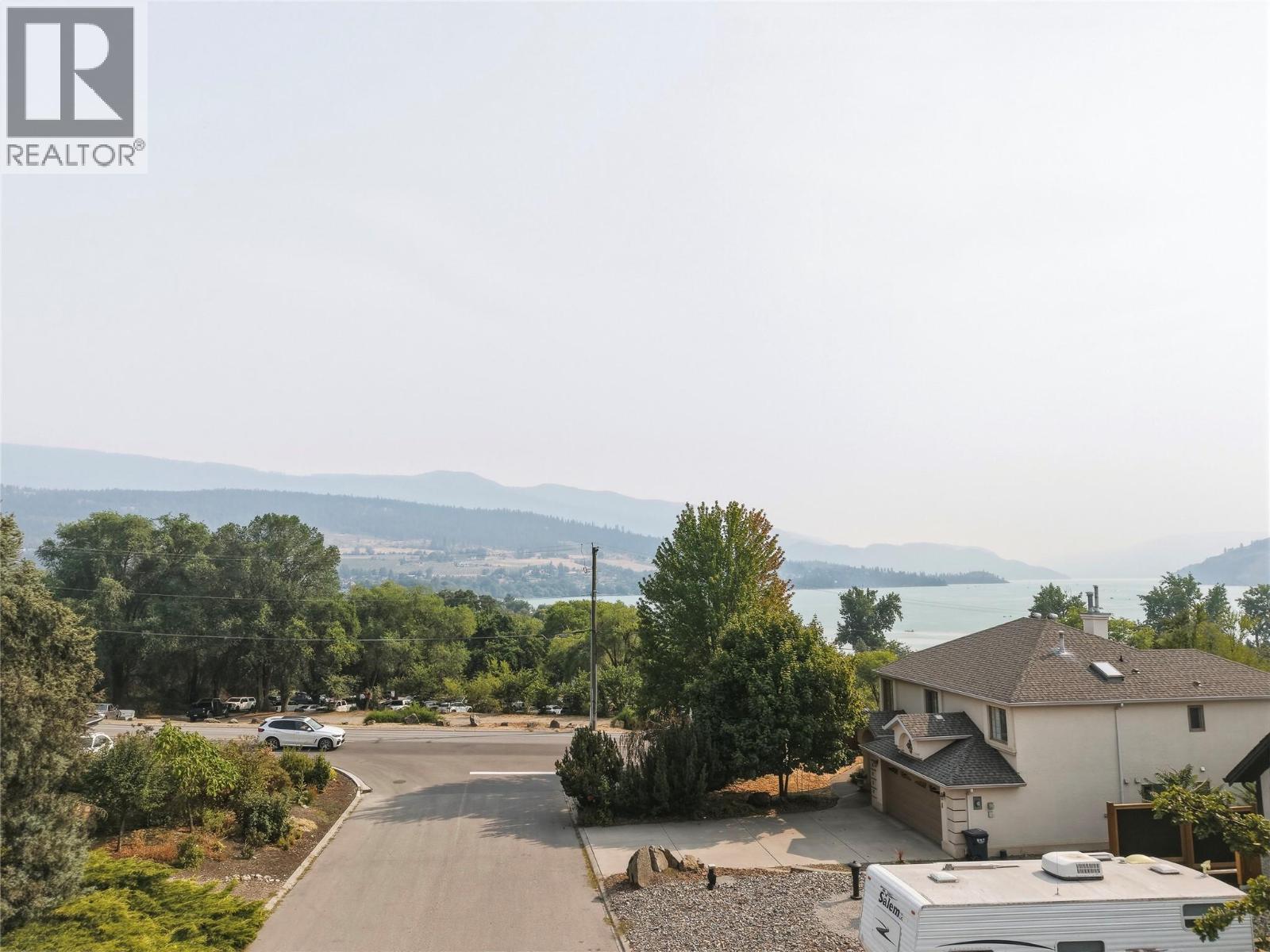 8905 Russet Drive, Vernon, British Columbia  V1B 2B7 - Photo 53 - 10396513