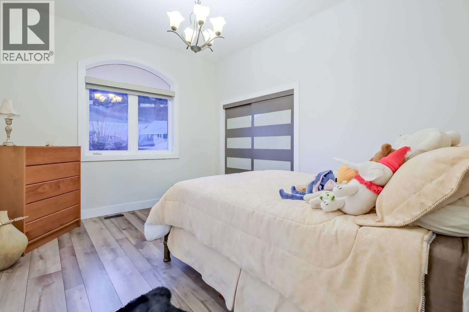 2241 Rojem Road, Kelowna, British Columbia  V1V 2G3 - Photo 19 - 10396271