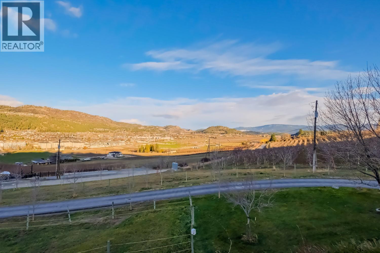 2241 Rojem Road, Kelowna, British Columbia  V1V 2G3 - Photo 37 - 10396271