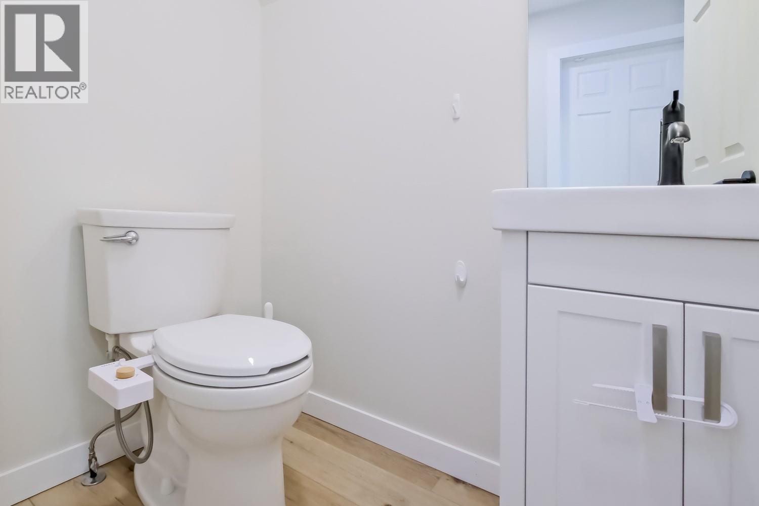 2241 Rojem Road, Kelowna, British Columbia  V1V 2G3 - Photo 69 - 10396271