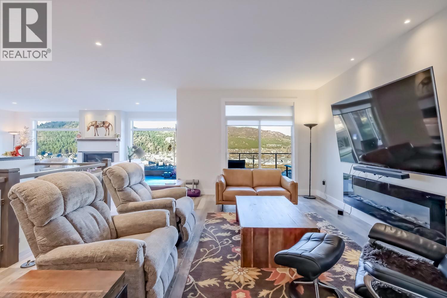 2241 Rojem Road, Kelowna, British Columbia  V1V 2G3 - Photo 7 - 10396271