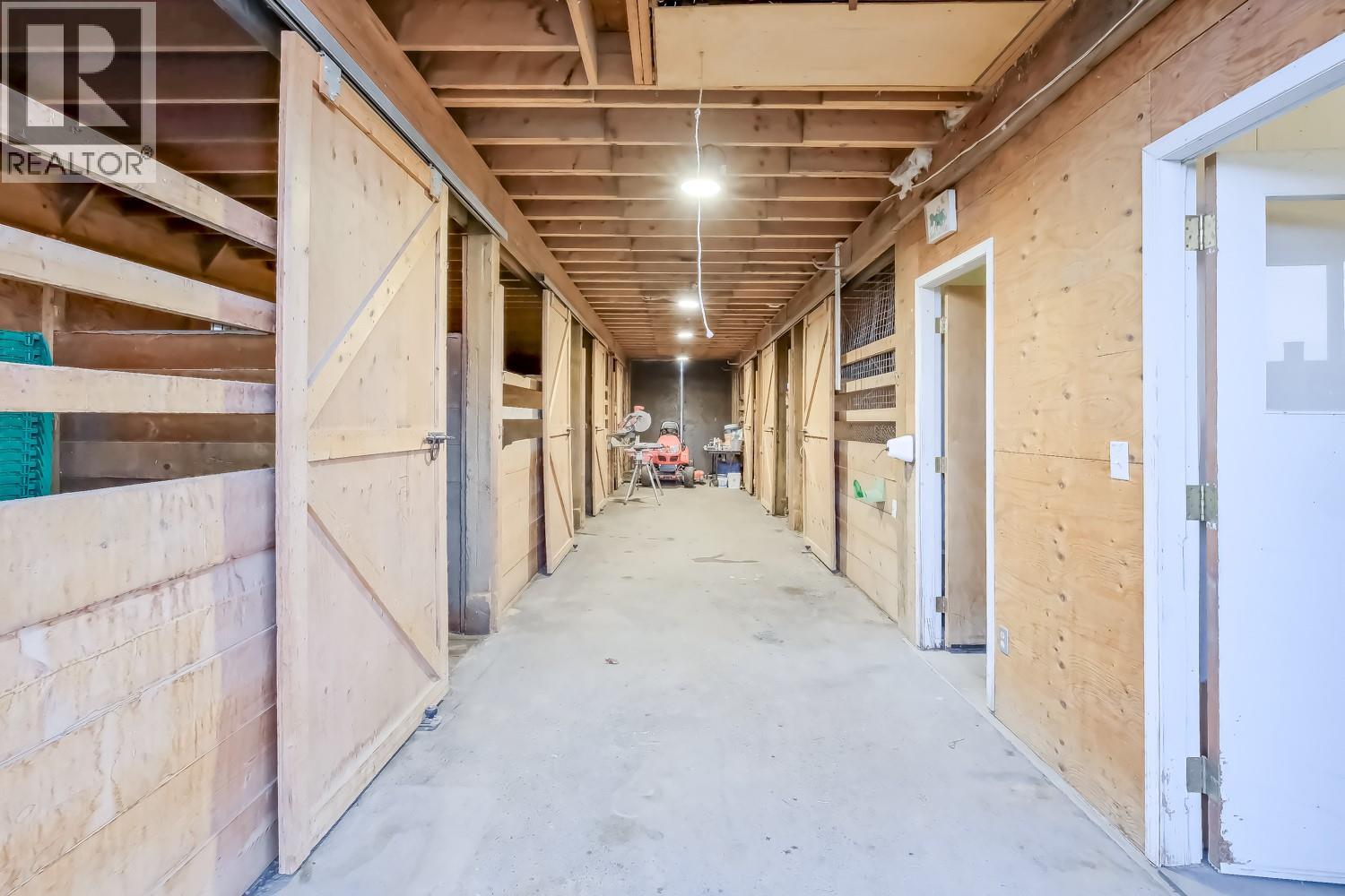2241 Rojem Road, Kelowna, British Columbia  V1V 2G3 - Photo 76 - 10396271
