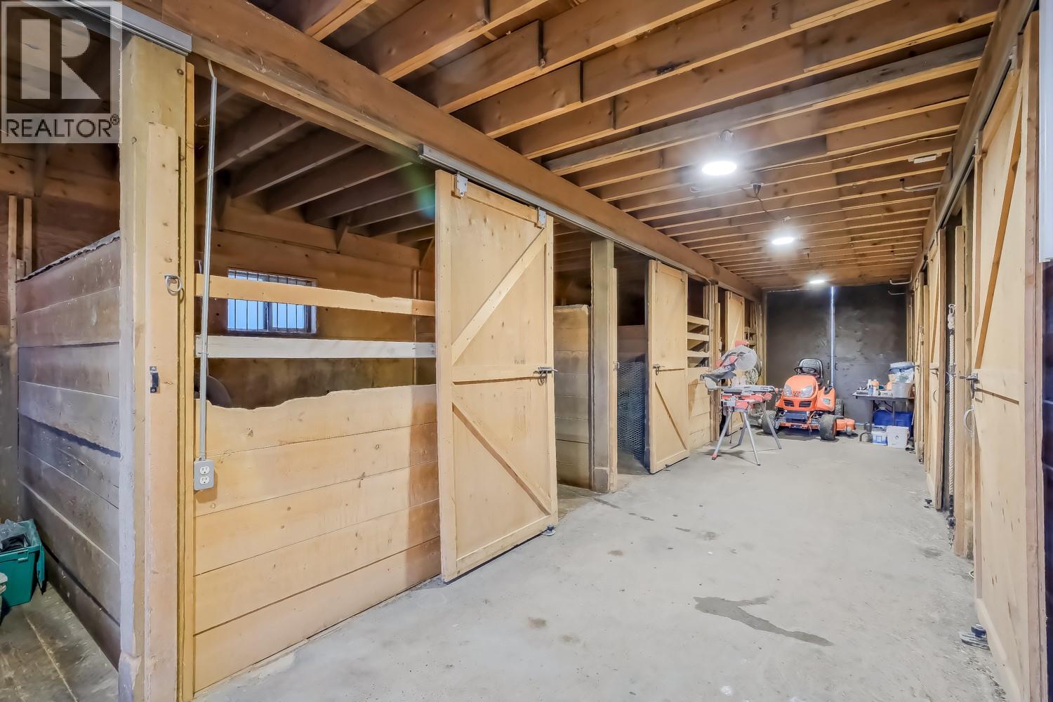 2241 Rojem Road, Kelowna, British Columbia  V1V 2G3 - Photo 77 - 10396271