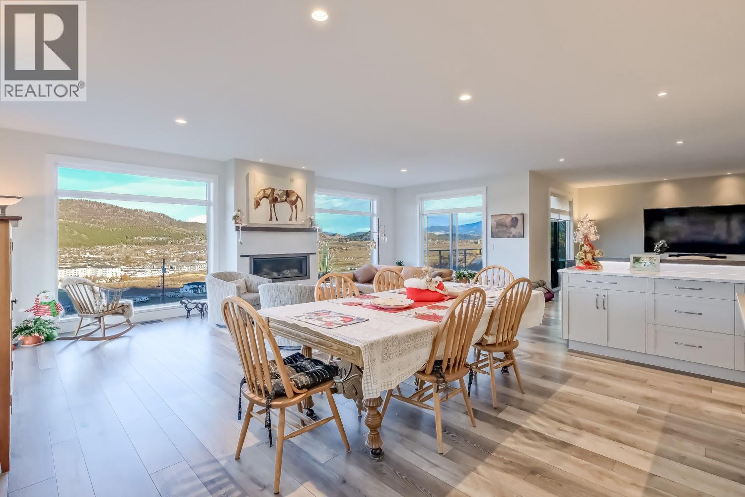 2241 Rojem Road, Kelowna, British Columbia  V1V 2G3 - Photo 8 - 10396271