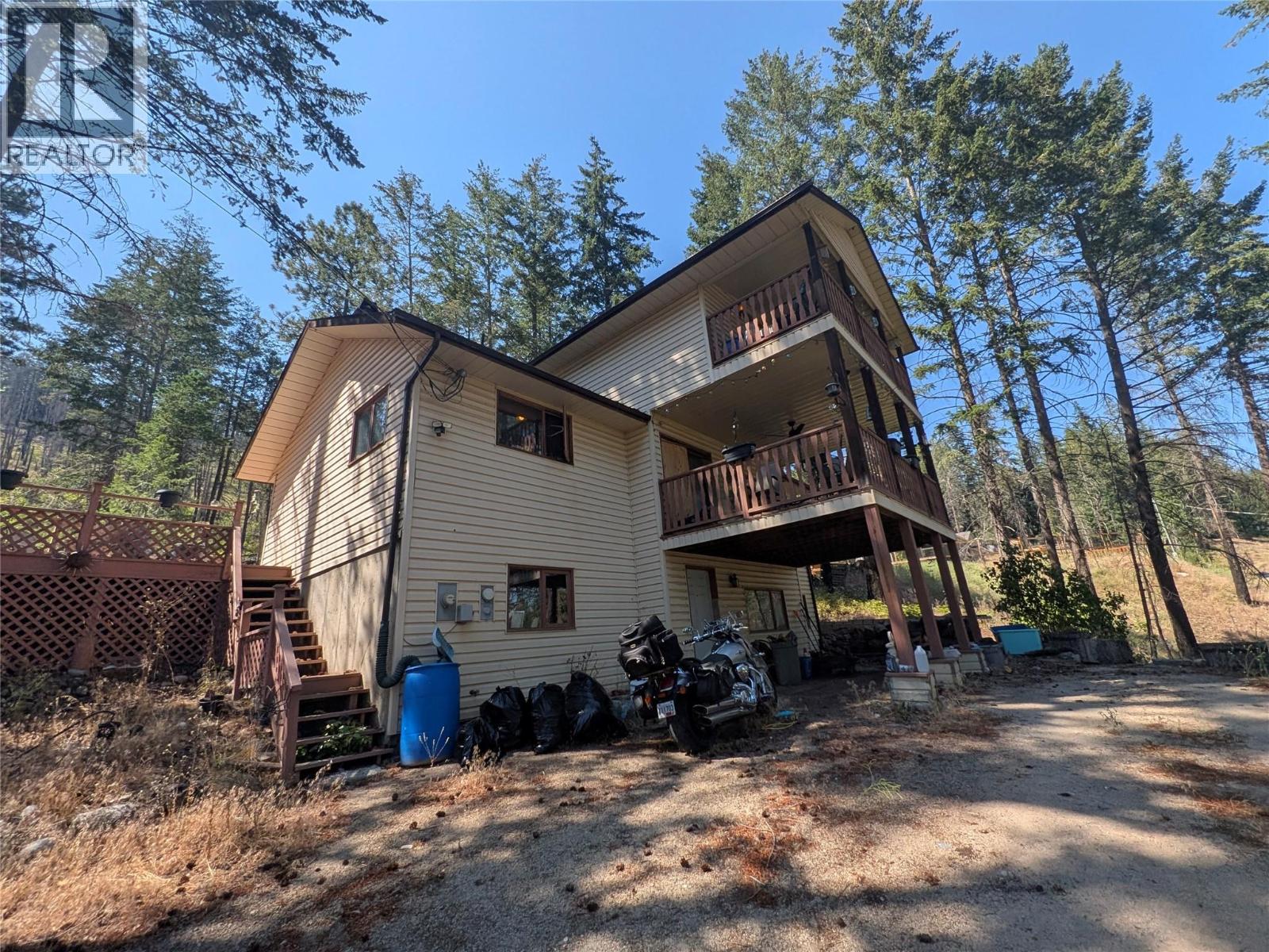 9456 Houghton Road, Vernon, British Columbia  V1H 2C9 - Photo 1 - 10395539