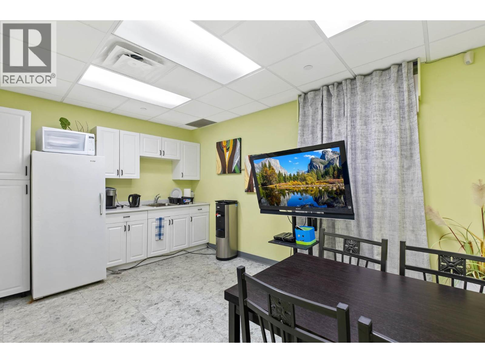 2040 Springfield Road Unit# 201, Kelowna, British Columbia  V1Y 9N7 - Photo 17 - 10396091
