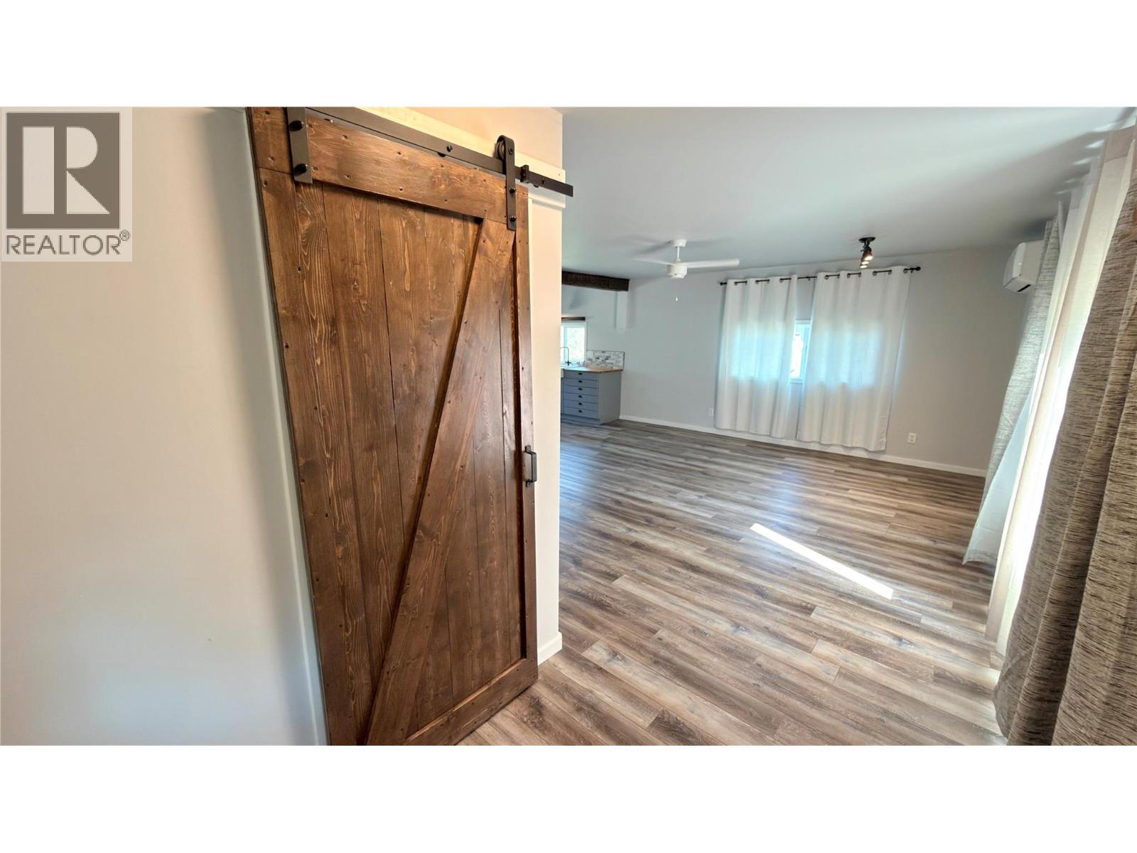 425 Everette Avenue, Greenwood, British Columbia  V0H 1J0 - Photo 12 - 10396725