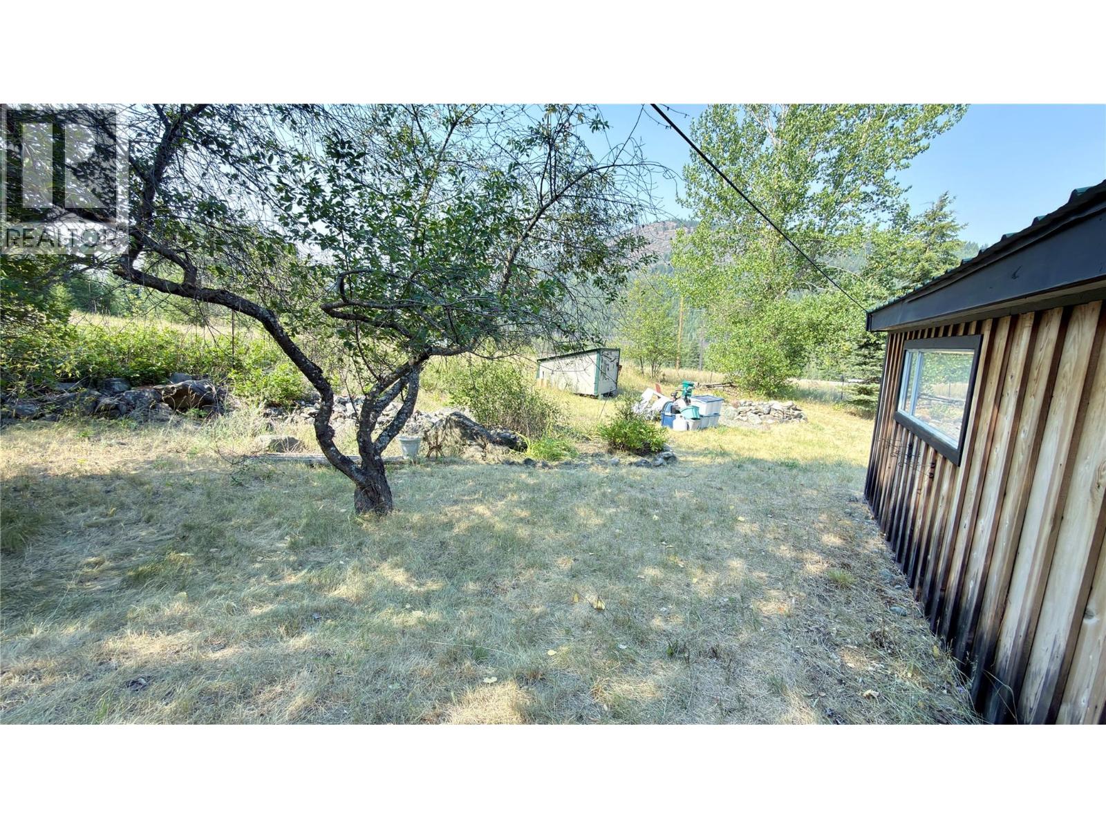 425 Everette Avenue, Greenwood, British Columbia  V0H 1J0 - Photo 4 - 10396725