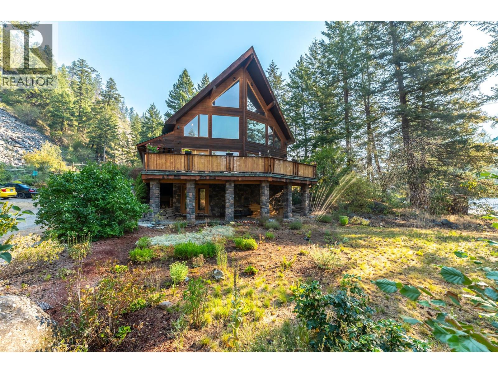 143 Stage Coach Road, Keremeos, British Columbia  V0X 1N6 - Photo 1 - 10396623