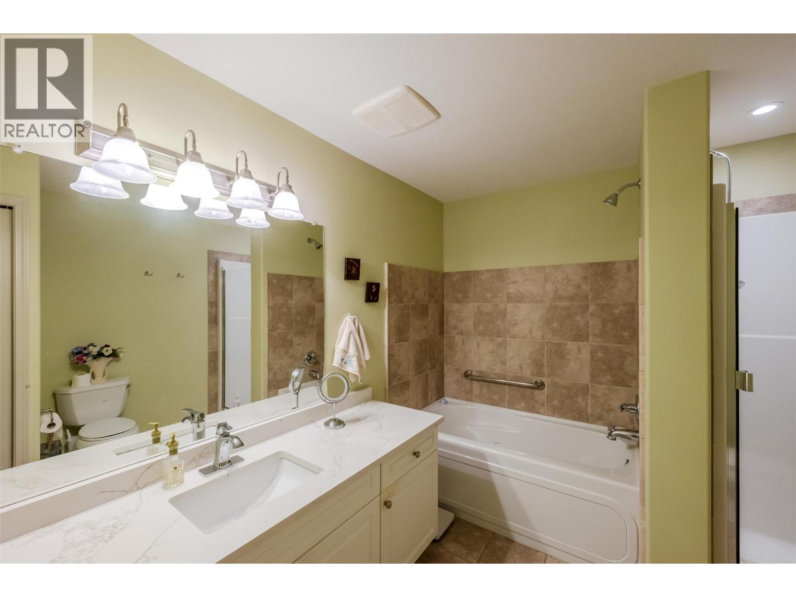 2125 Atkinson Street Unit# 901, Penticton, British Columbia  V2A 9E6 - Photo 17 - 10396270