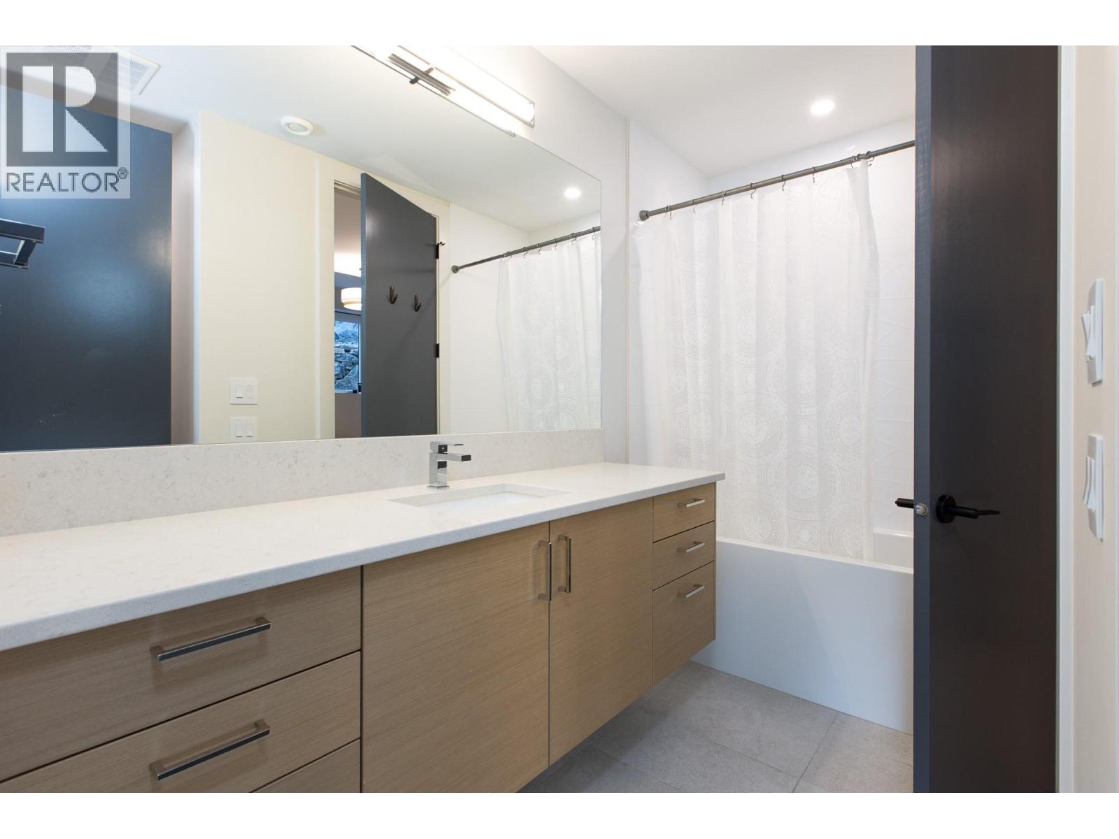 5650 The Edge Place Unit# 108, Kelowna, British Columbia  V1W 5M4 - Photo 50 - 10360812