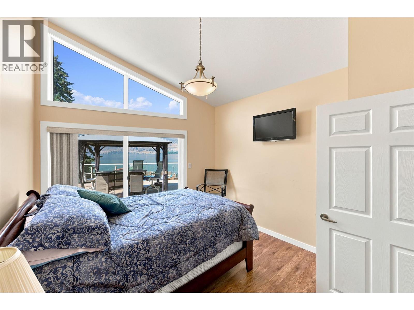 3935 Lakeside Road, Penticton, British Columbia  V2A 8W1 - Photo 32 - 10395992