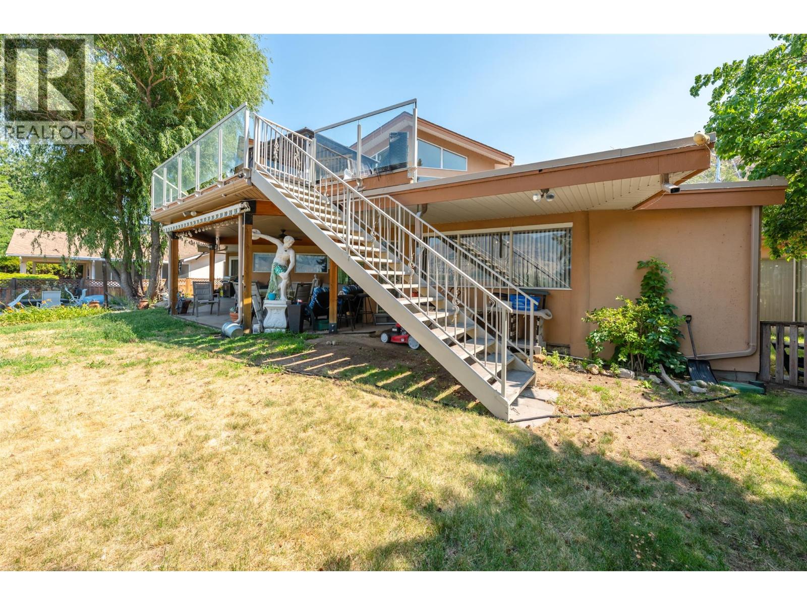 3935 Lakeside Road, Penticton, British Columbia  V2A 8W1 - Photo 45 - 10395992