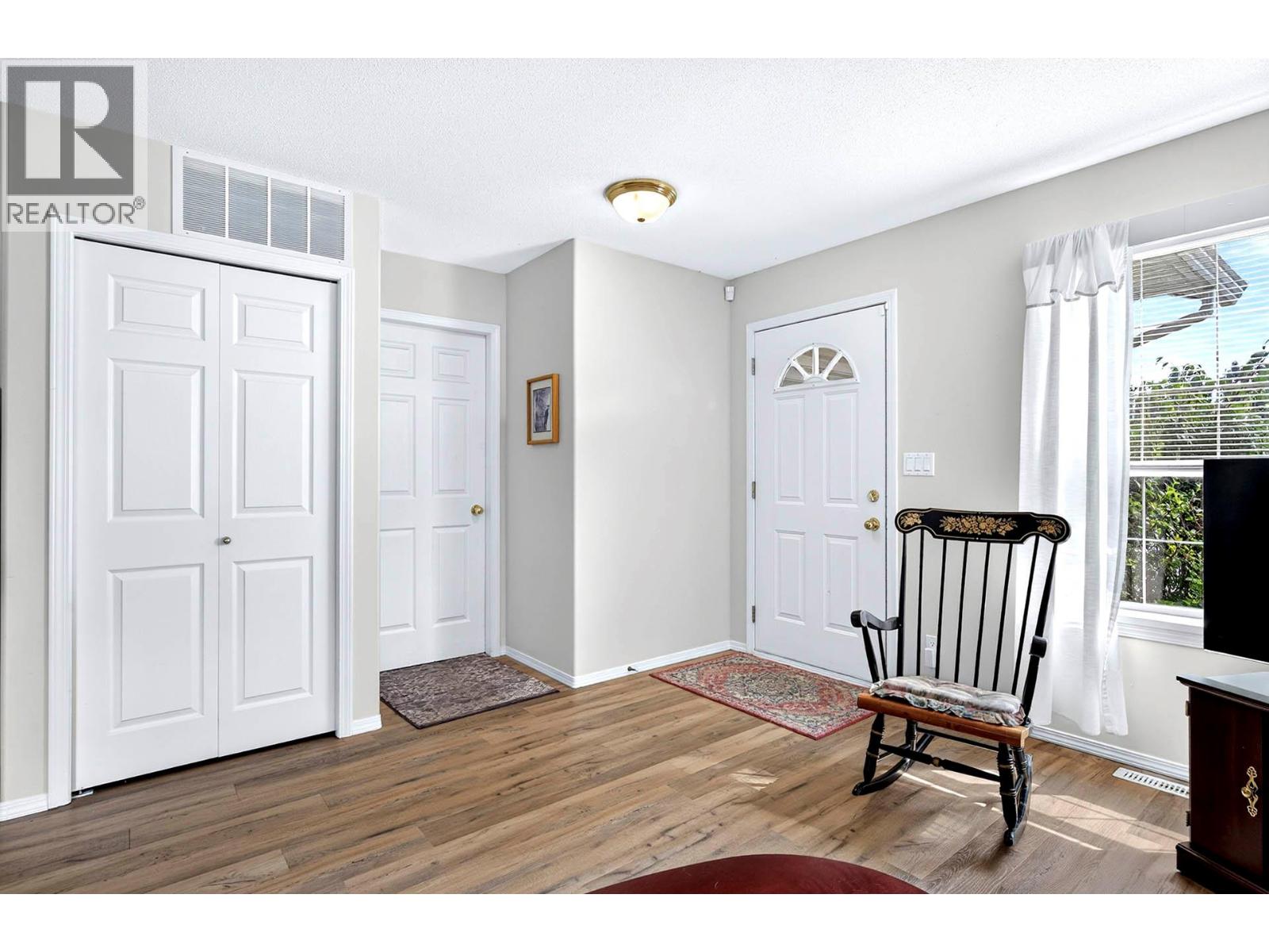 1951 Lodgepole Drive Unit# 21, Kamloops, British Columbia  V1S 1Y1 - Photo 2 - 10396774