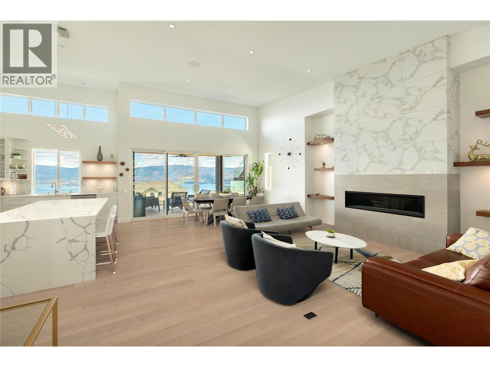 5552 Upper Mission Drive, Kelowna, British Columbia  V1W 5M4 - Photo 3 - 10396772