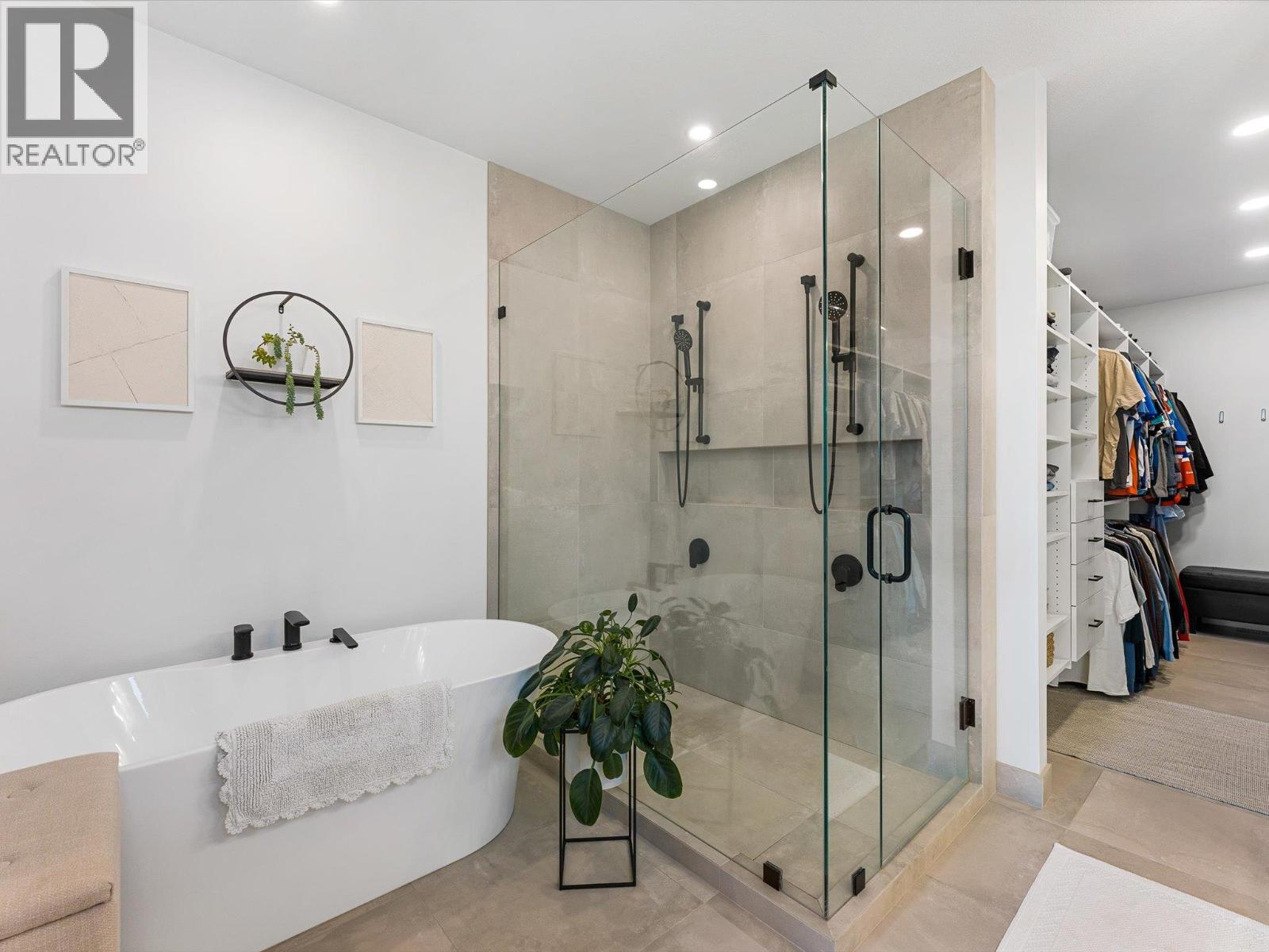 208 Skyland Drive, Kelowna, British Columbia  V1V 0C9 - Photo 30 - 10396390