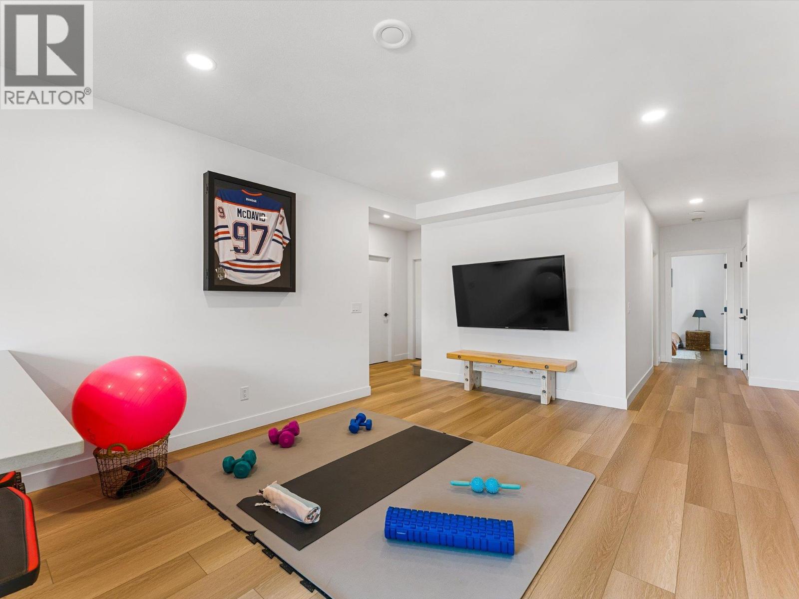 208 Skyland Drive, Kelowna, British Columbia  V1V 0C9 - Photo 39 - 10396390