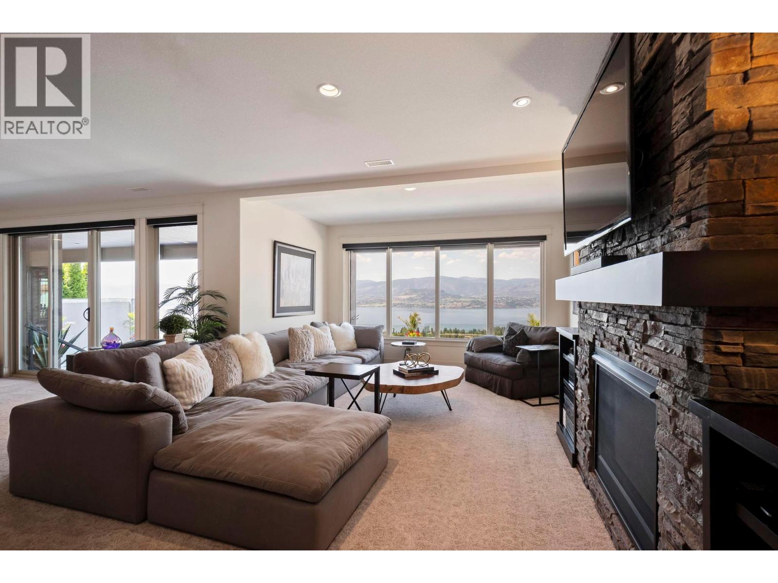 722 Kuipers Crescent, Kelowna, British Columbia  V1W 5B2 - Photo 35 - 10396333