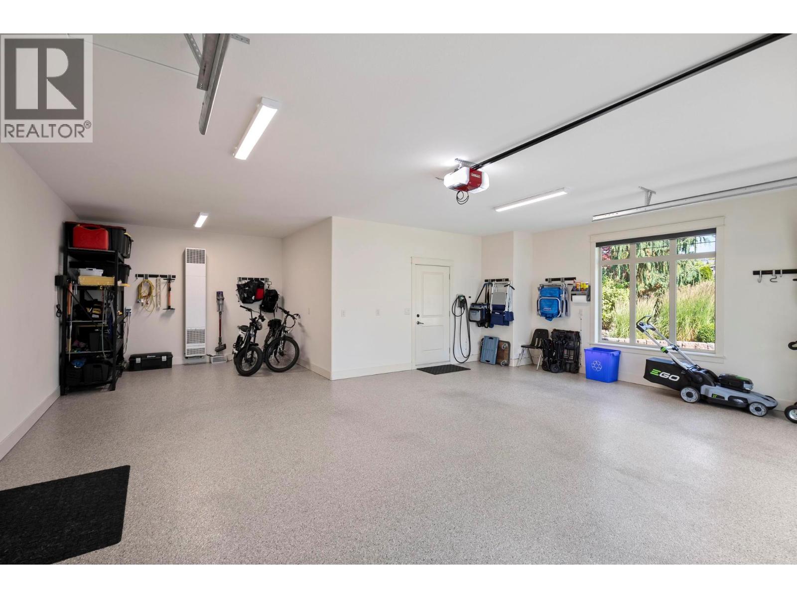 722 Kuipers Crescent, Kelowna, British Columbia  V1W 5B2 - Photo 57 - 10396333