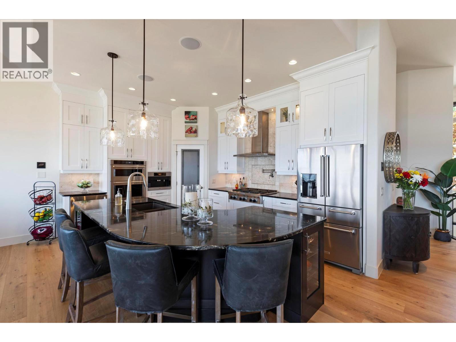 722 Kuipers Crescent, Kelowna, British Columbia  V1W 5B2 - Photo 8 - 10396333