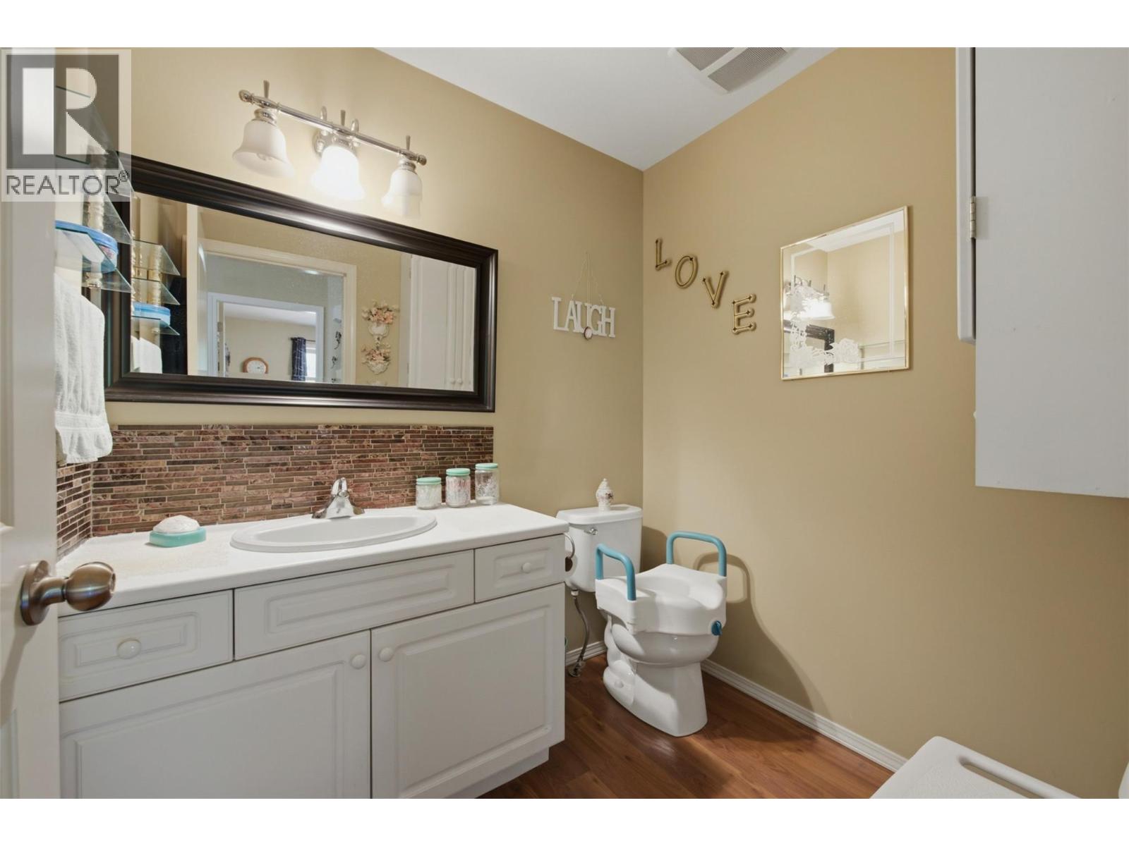 2675 Pine Avenue Unit# 41, Lumby, British Columbia  V0E 2G5 - Photo 32 - 10396786