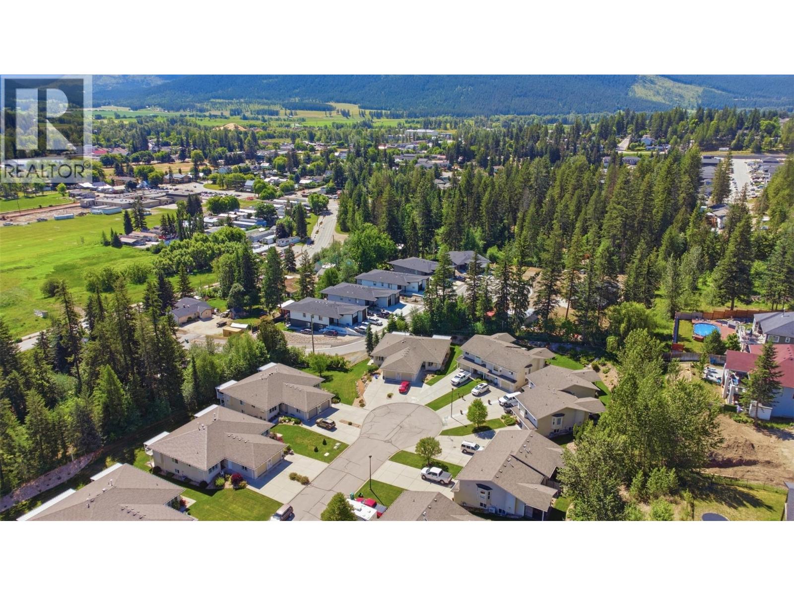 2675 Pine Avenue Unit# 41, Lumby, British Columbia  V0E 2G5 - Photo 8 - 10396786