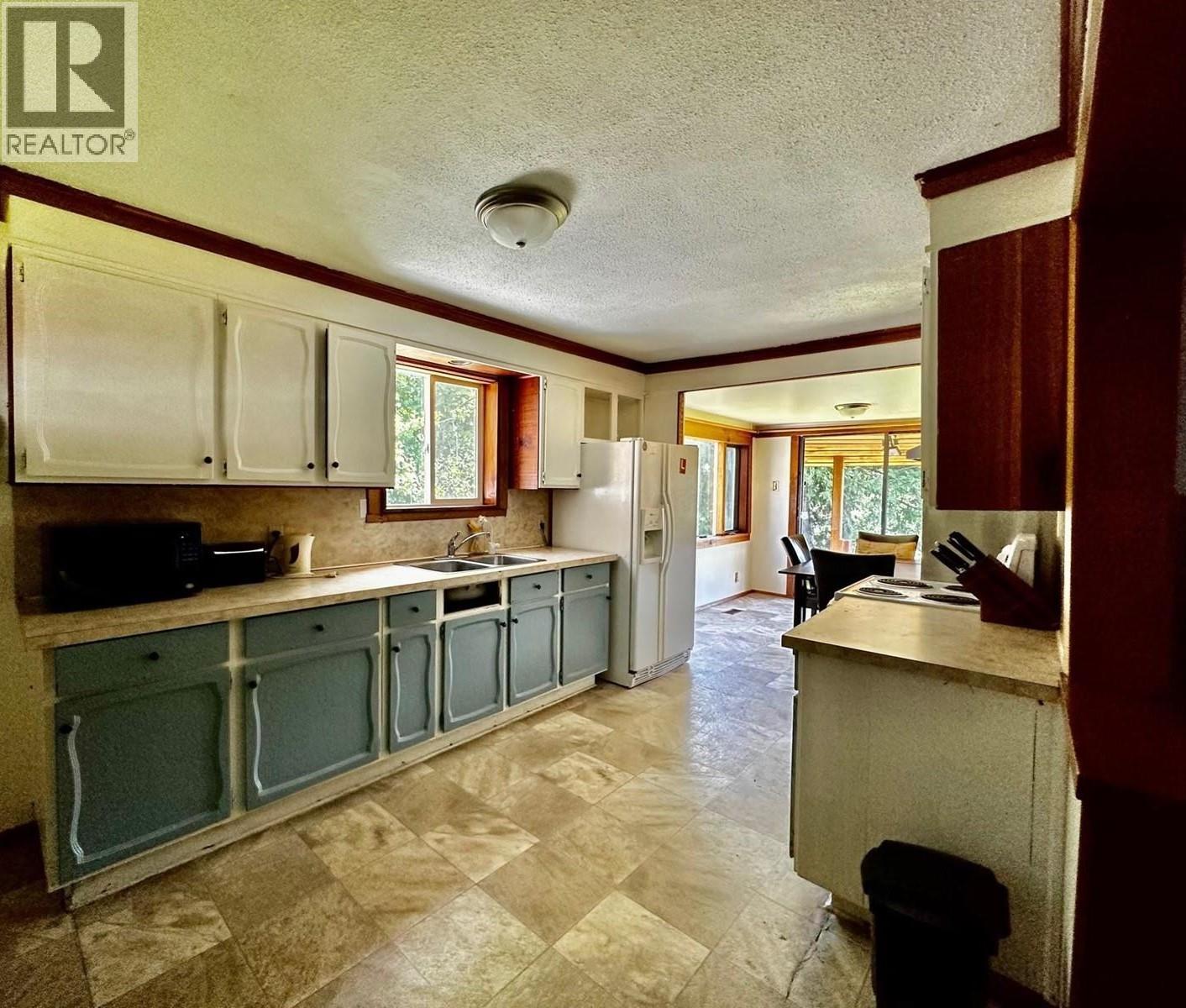 504 Needham Drive, Revelstoke, British Columbia  V0E 2S0 - Photo 8 - 10396783