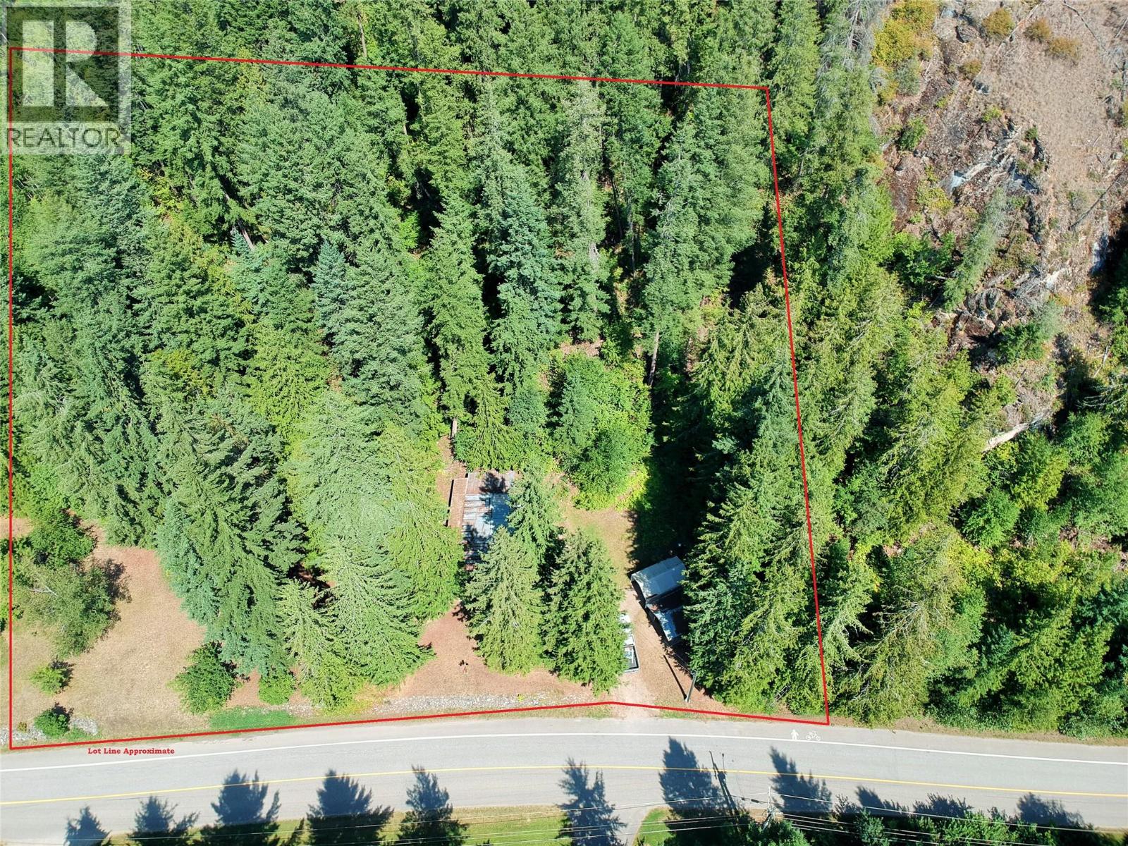 30 Old Town Road, Sicamous, British Columbia  V0E 2V1 - Photo 1 - 10396657