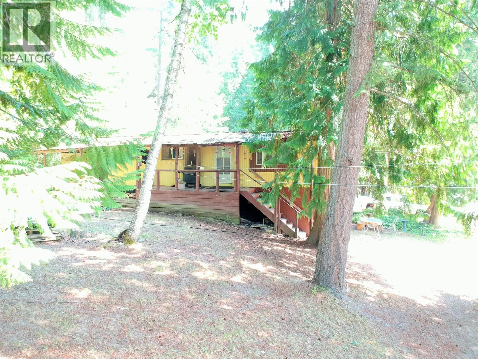 30 Old Town Road, Sicamous, British Columbia  V0E 2V1 - Photo 11 - 10396657