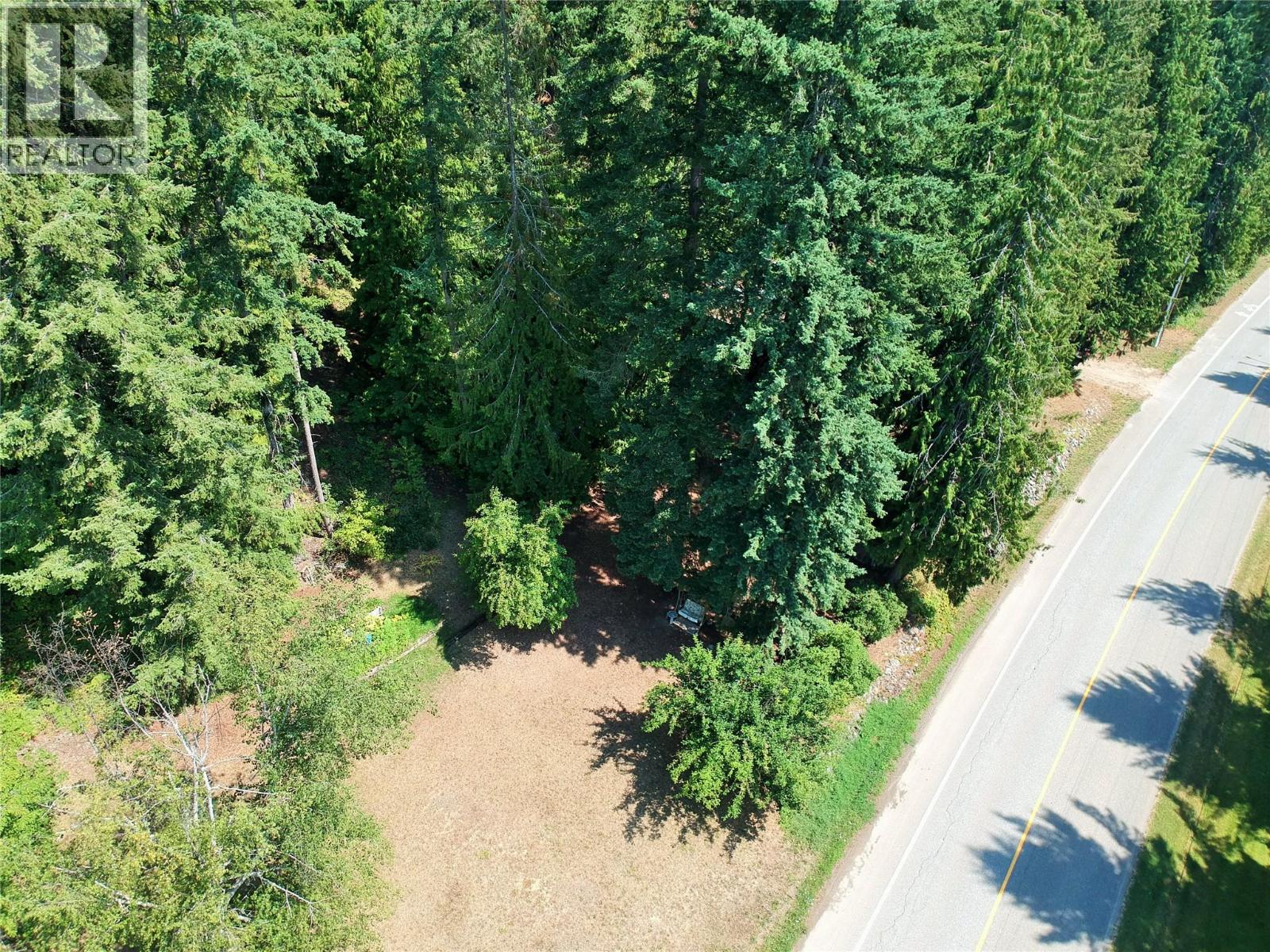 30 Old Town Road, Sicamous, British Columbia  V0E 2V1 - Photo 8 - 10396657