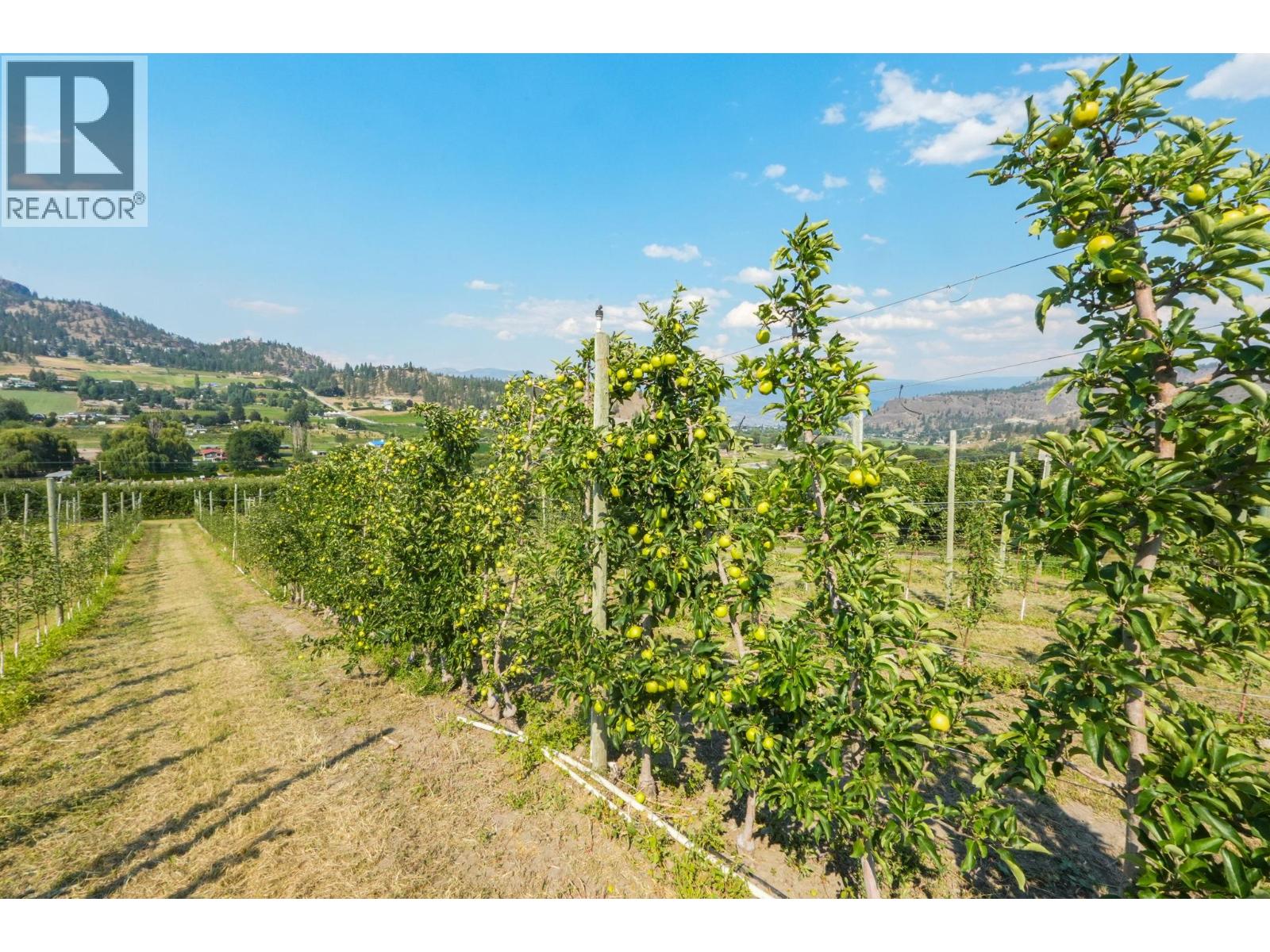 9827 Gillard Avenue, Summerland, British Columbia  V0H 1Z8 - Photo 27 - 10396592