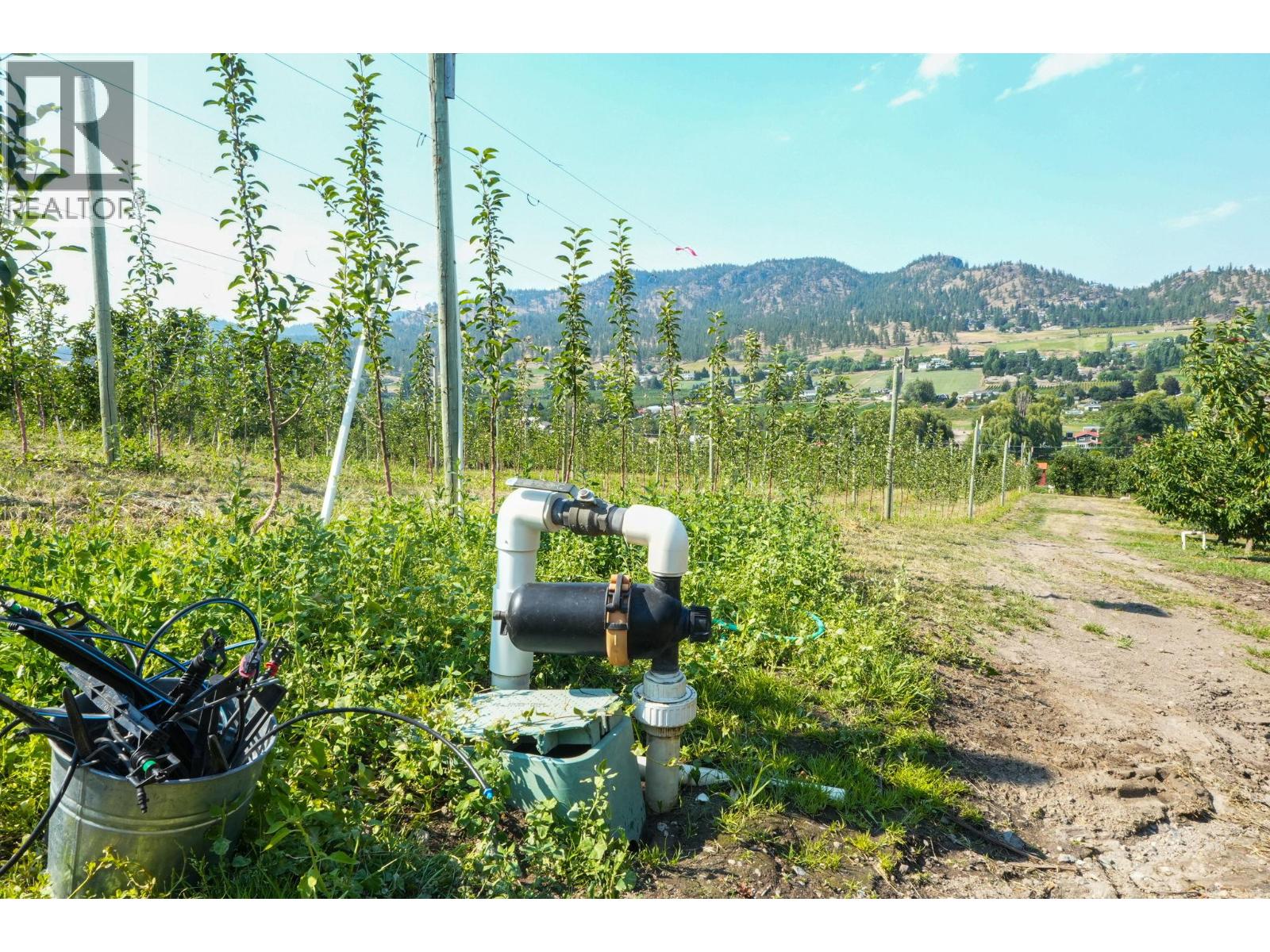 9827 Gillard Avenue, Summerland, British Columbia  V0H 1Z8 - Photo 30 - 10396592