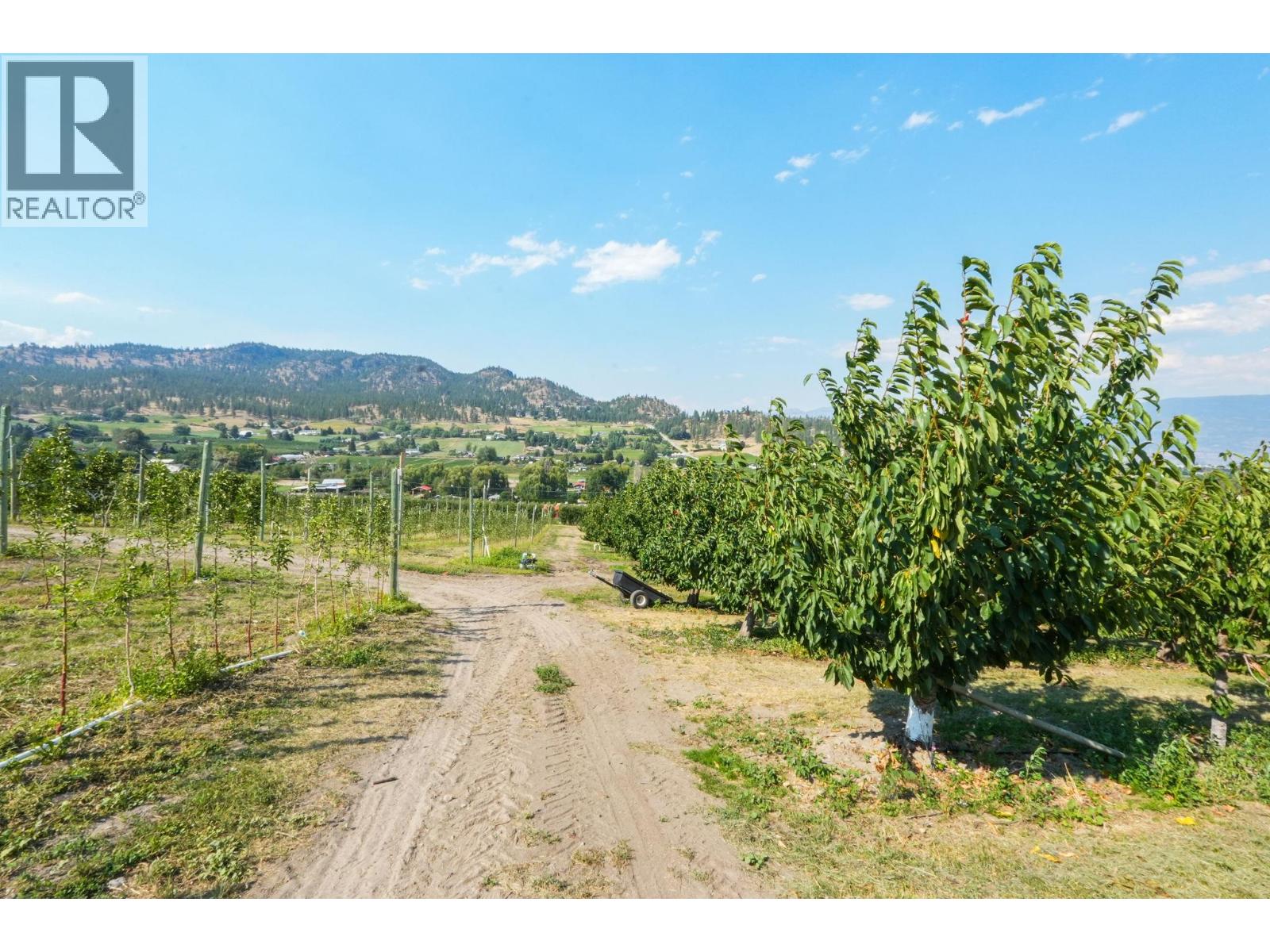 9827 Gillard Avenue, Summerland, British Columbia  V0H 1Z8 - Photo 33 - 10396592