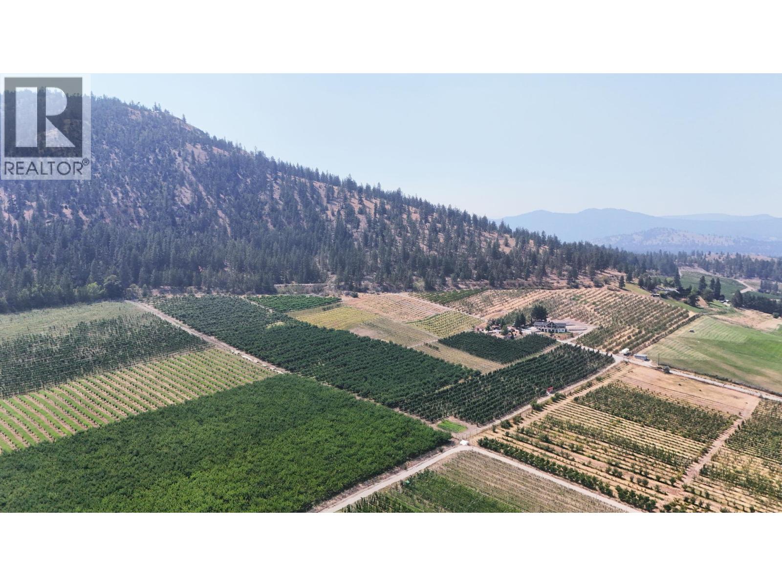 9827 Gillard Avenue, Summerland, British Columbia  V0H 1Z8 - Photo 5 - 10396592