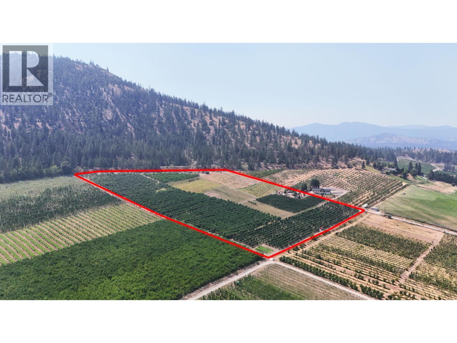 9827 Gillard Avenue, Summerland, British Columbia  V0H 1Z8 - Photo 6 - 10396592