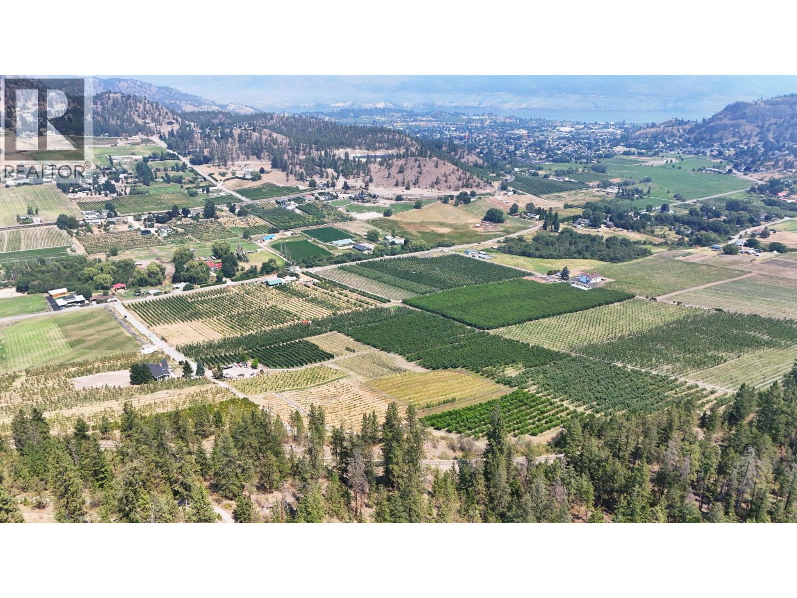 9827 Gillard Avenue, Summerland, British Columbia  V0H 1Z8 - Photo 9 - 10396592