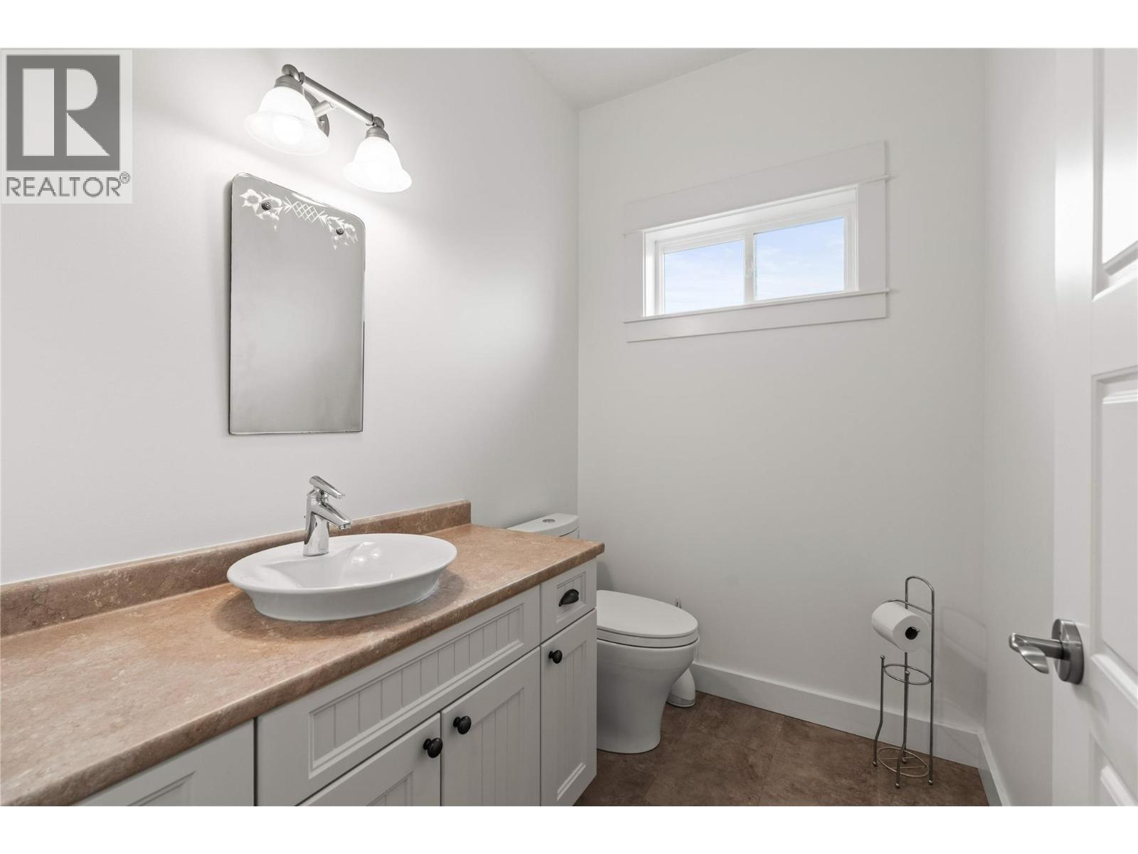 3404 Mckechnie Drive, Armstrong, British Columbia  V4Y 0X6 - Photo 31 - 10396324