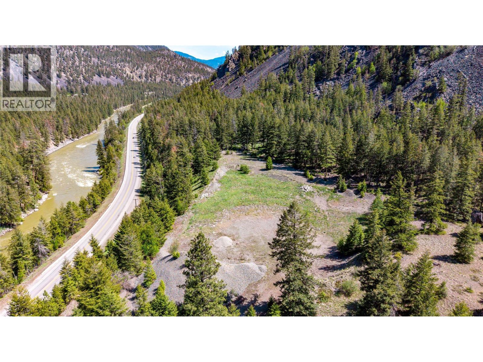 2451 Hwy 3 E, Princeton, British Columbia  V0X 1W0 - Photo 14 - 10396792