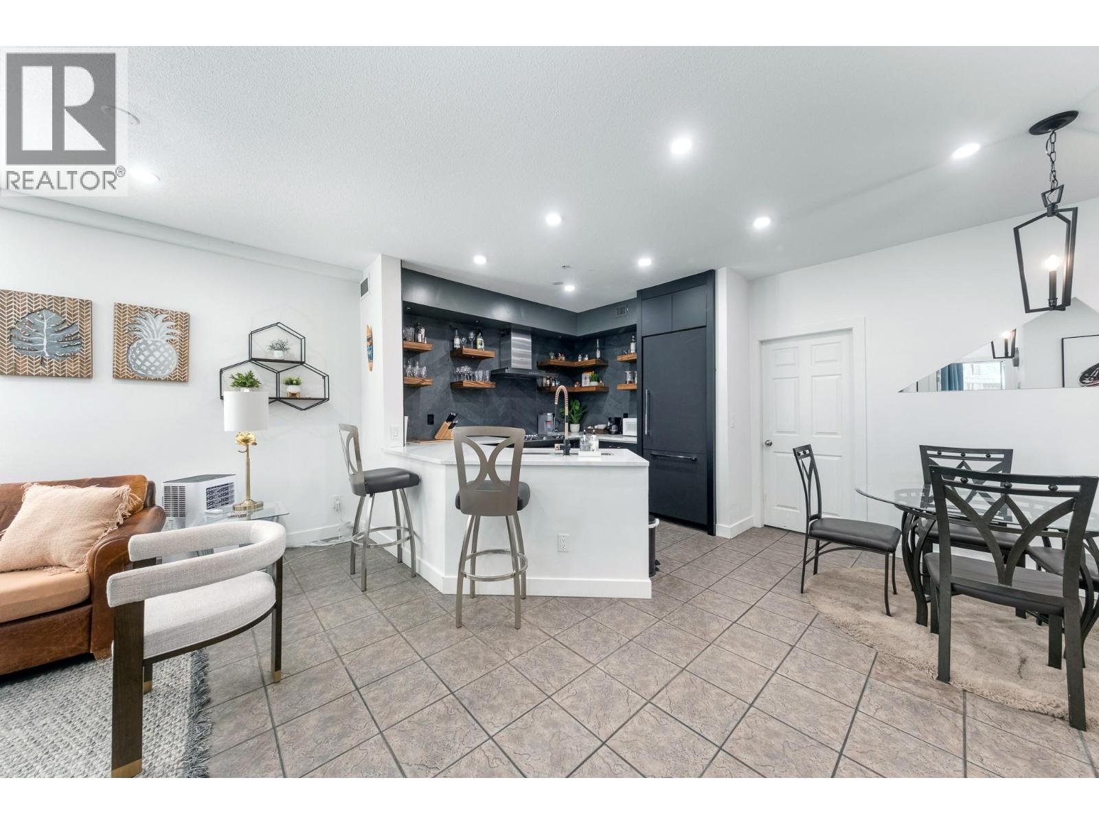1088 Sunset Drive Unit# 352, Kelowna, British Columbia  V1Y 9W1 - Photo 6 - 10396743