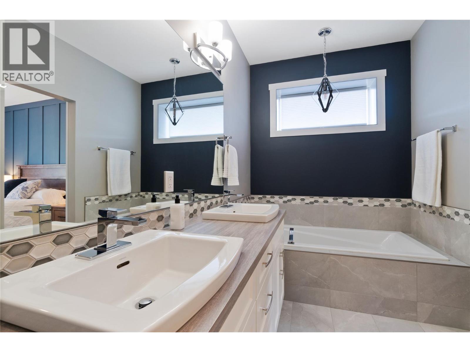 1791 10 Street Sw Unit# 37, Salmon Arm, British Columbia  V1E 0E9 - Photo 21 - 10396546