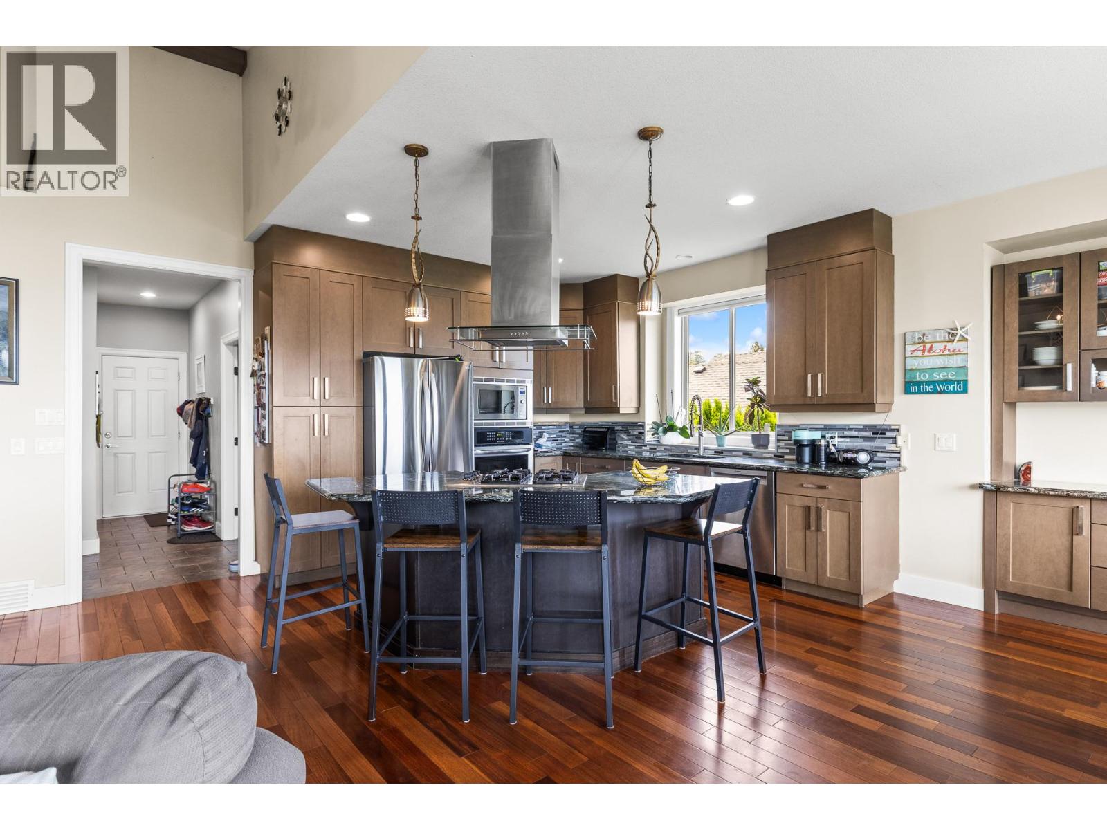 546 Gowen Place, Kelowna, British Columbia  V1W 5B4 - Photo 12 - 10396808
