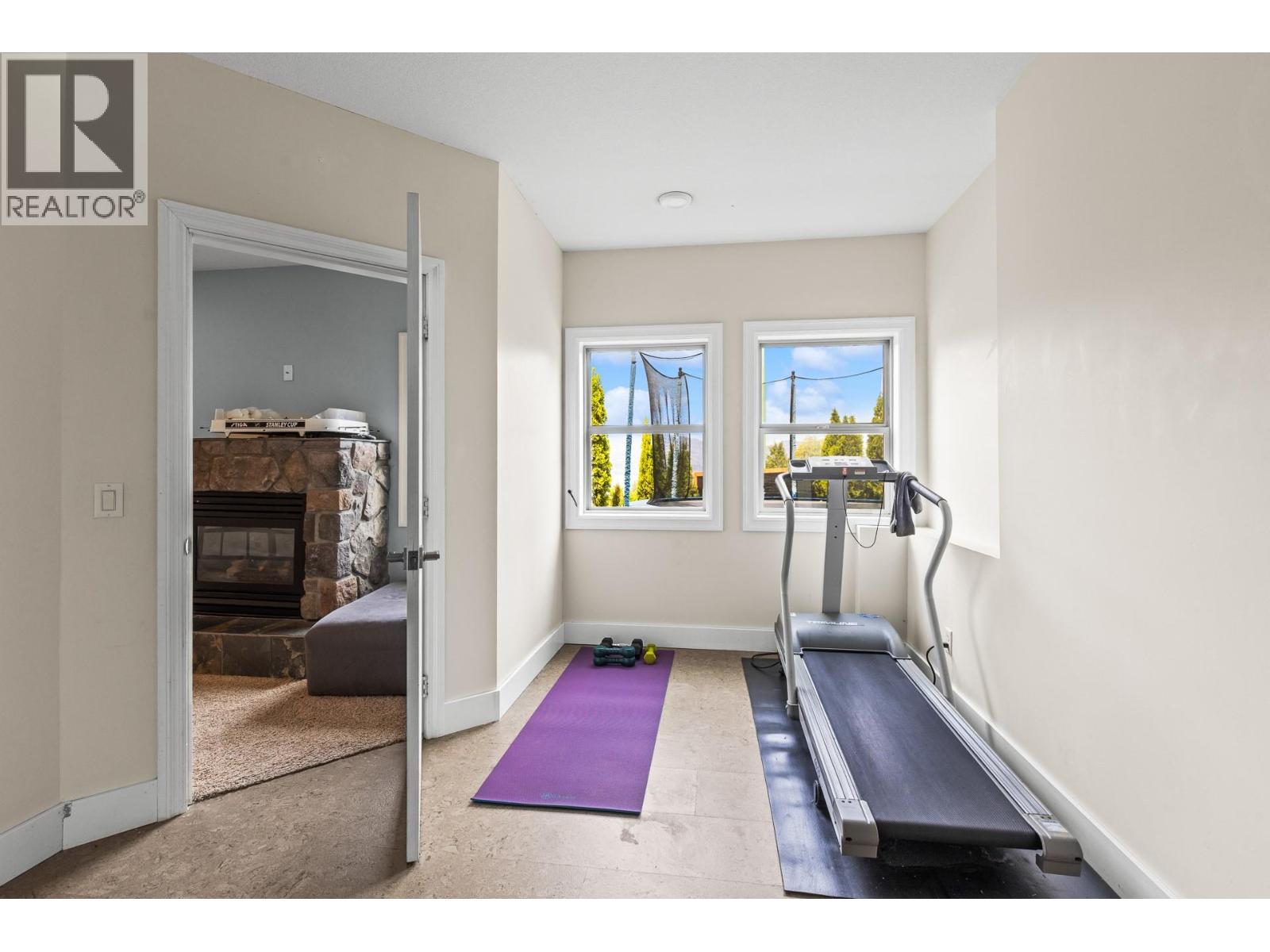 546 Gowen Place, Kelowna, British Columbia  V1W 5B4 - Photo 42 - 10396808