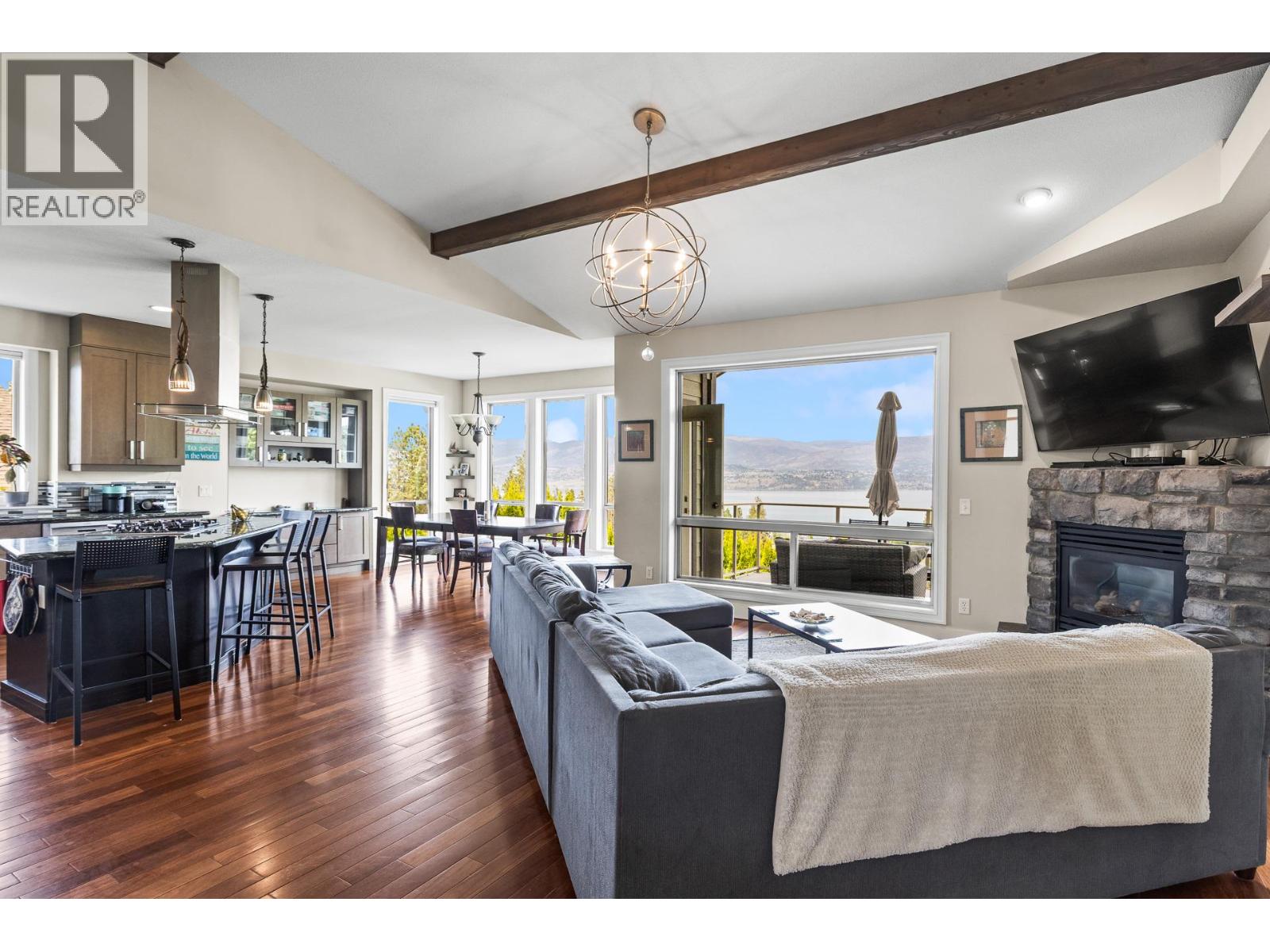 546 Gowen Place, Kelowna, British Columbia  V1W 5B4 - Photo 9 - 10396808
