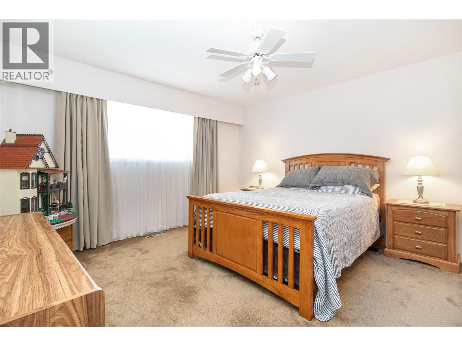 210 Wallace Road, Kelowna, British Columbia  V1X 4T1 - Photo 15 - 10396692