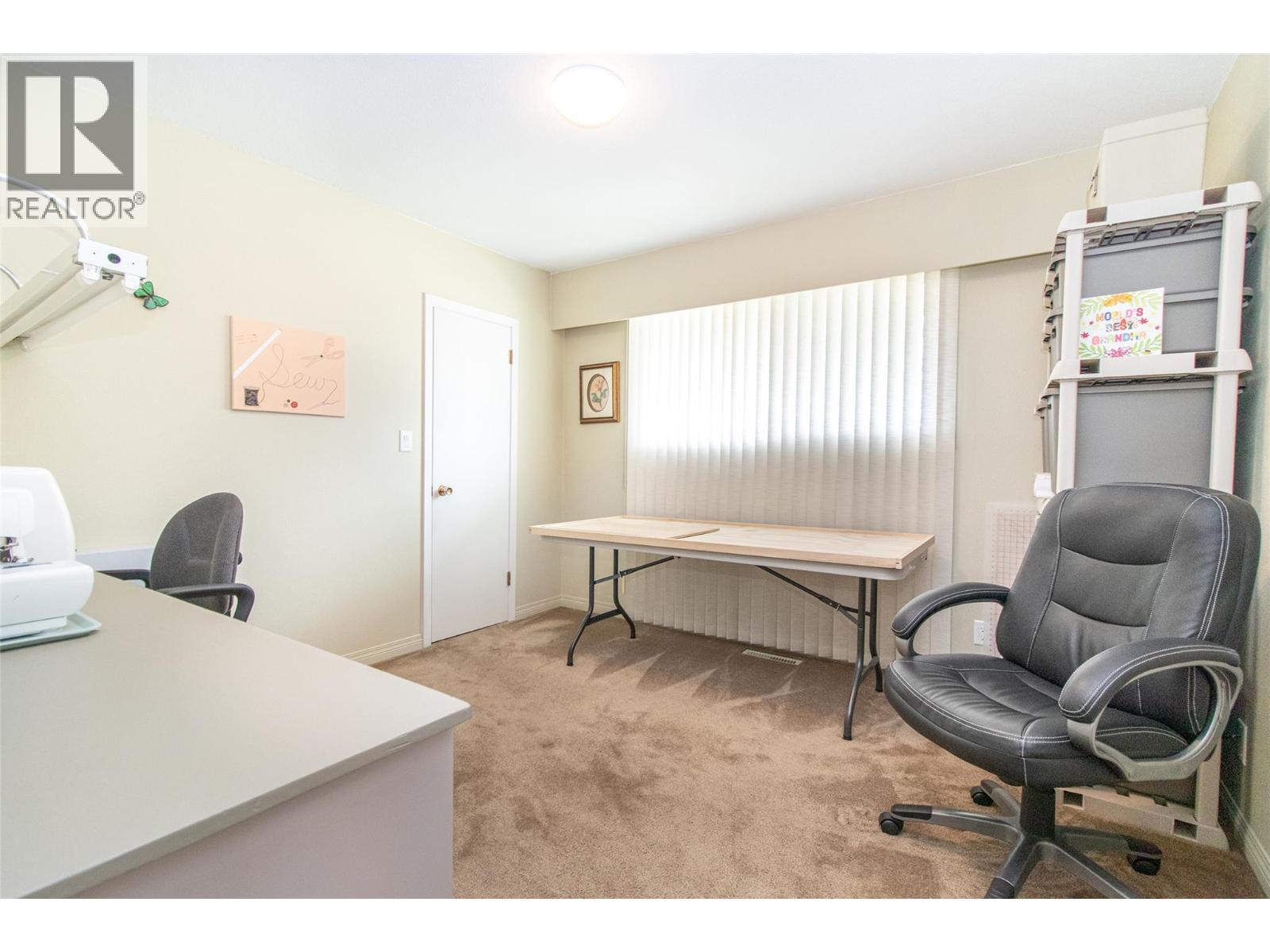 210 Wallace Road, Kelowna, British Columbia  V1X 4T1 - Photo 19 - 10396692