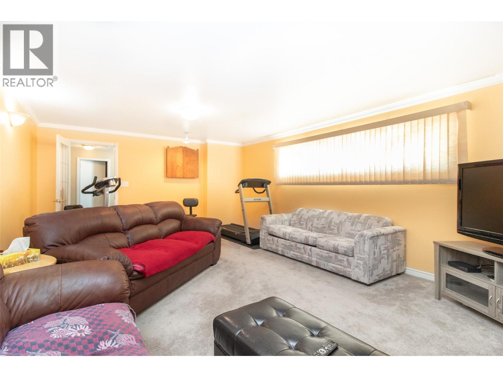 210 Wallace Road, Kelowna, British Columbia  V1X 4T1 - Photo 32 - 10396692