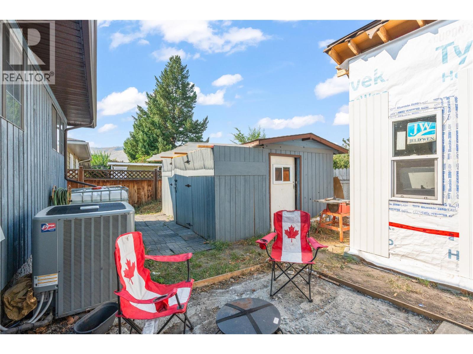 5503 South Vernon Court, Vernon, British Columbia  V1T 8N6 - Photo 13 - 10396138