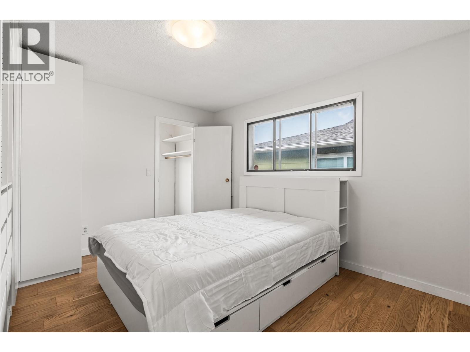 5503 South Vernon Court, Vernon, British Columbia  V1T 8N6 - Photo 18 - 10396138